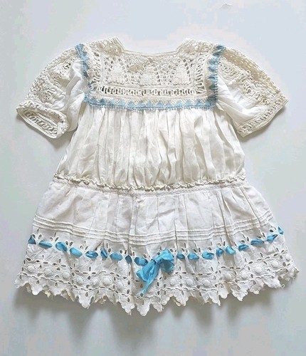 Jolie robe ancienne pour - jolie,