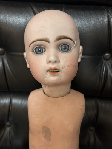 Jolie poupée ancienne bébé - poupÉe,